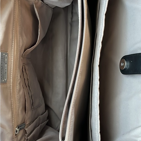 Briggs & Riley Rhapsody Essential Tote - Picture 4 of 6